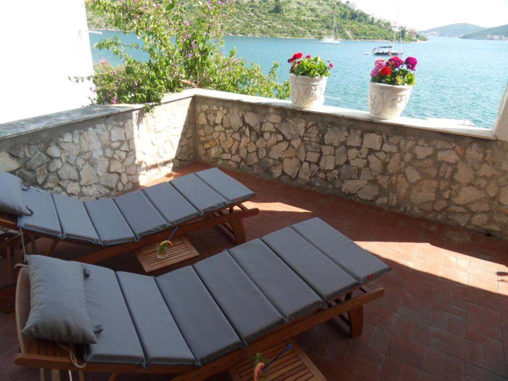 Sunset Beachfront Residence Rogoznica  Exterior foto